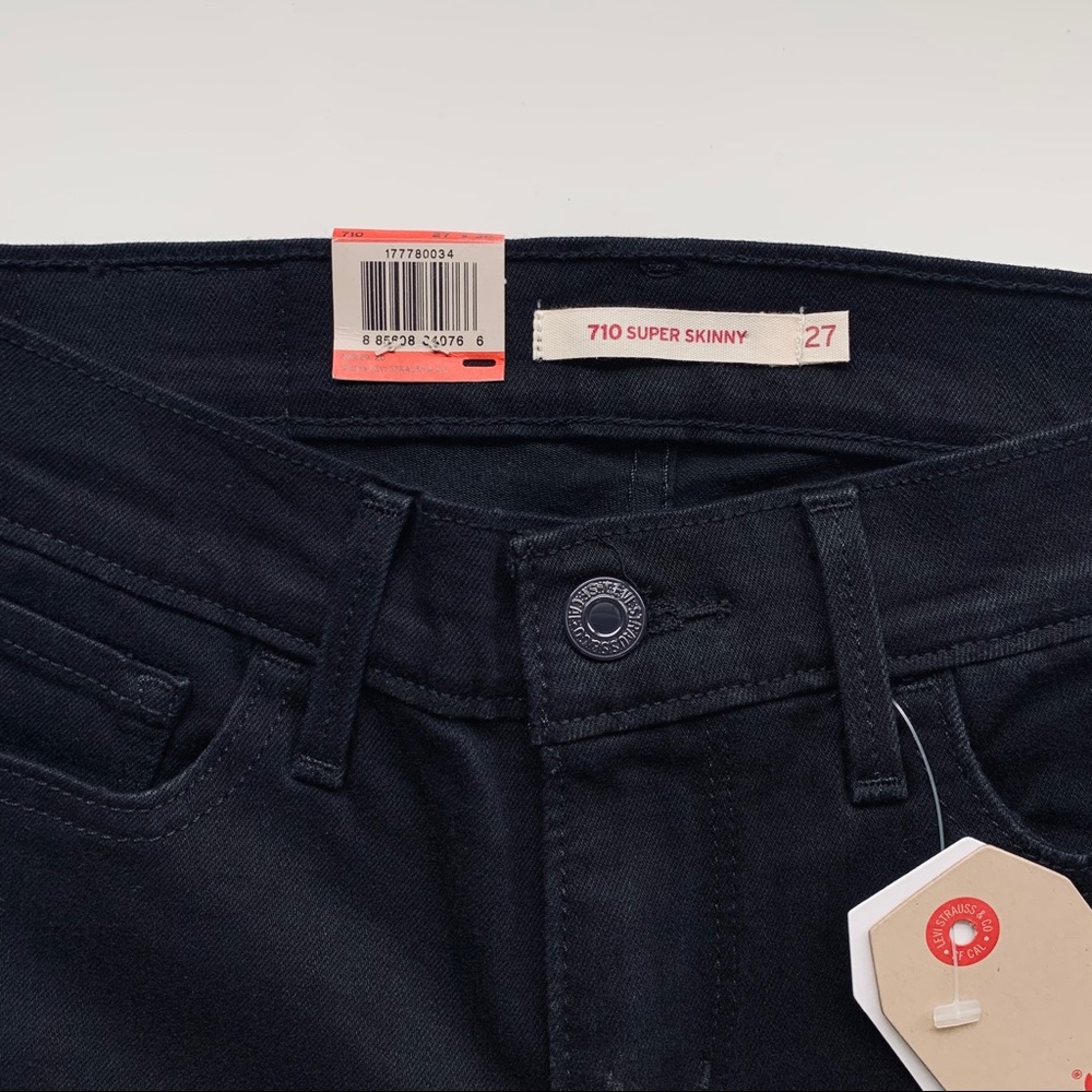 Levi’s 710 Mid Rise Super Skinny 27W, 30L